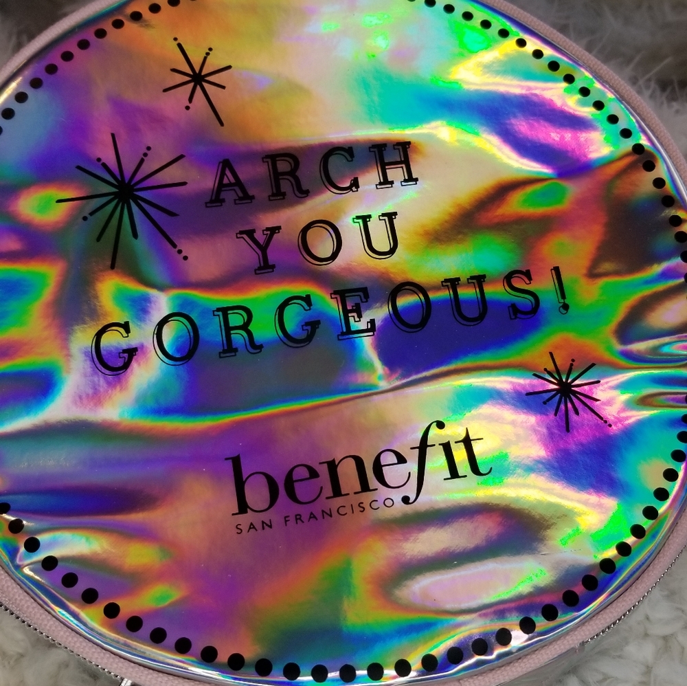 Arch You Gorgeous Benefit makeup bag